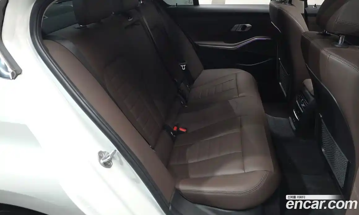 BMW 3-Series 2021 2.0 Автомат в Москве № 210860, фото 11