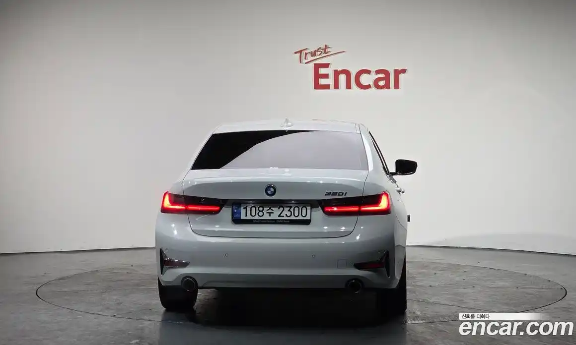 BMW 3-Series 2021 2.0 Автомат в Москве № 210860, фото 4