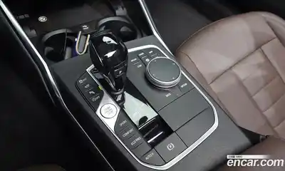 BMW 3-Series 2021 2.0 Автомат в Москве № 210860, миниатюра 9