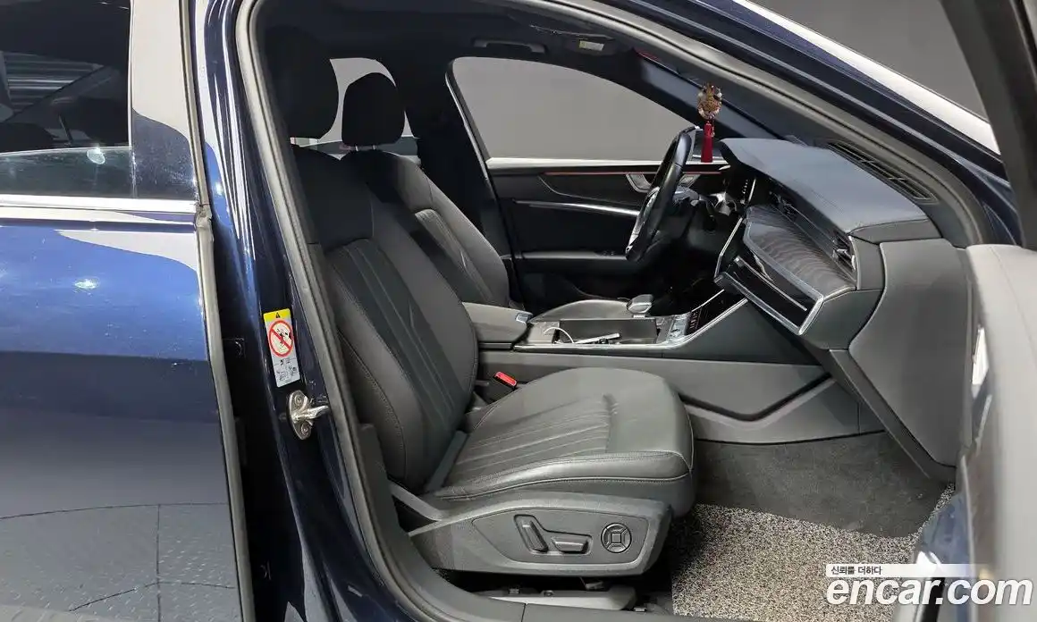 Audi A6 2020 2.0 Автомат в Москве № 212546, фото 20