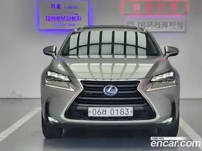 Lexus NX 2017 2.5 Автомат в Москве № 214827, миниатюра 2