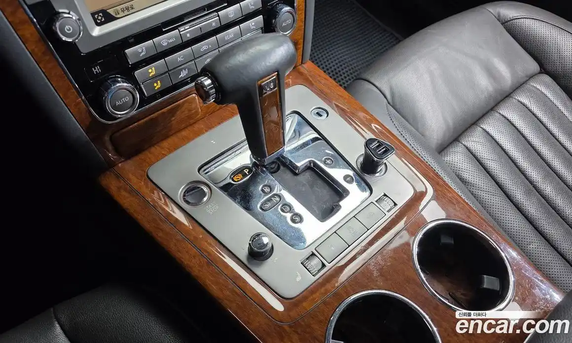 Volkswagen Phaeton 2012 3.0 Автомат в Москве № 215379, фото 8