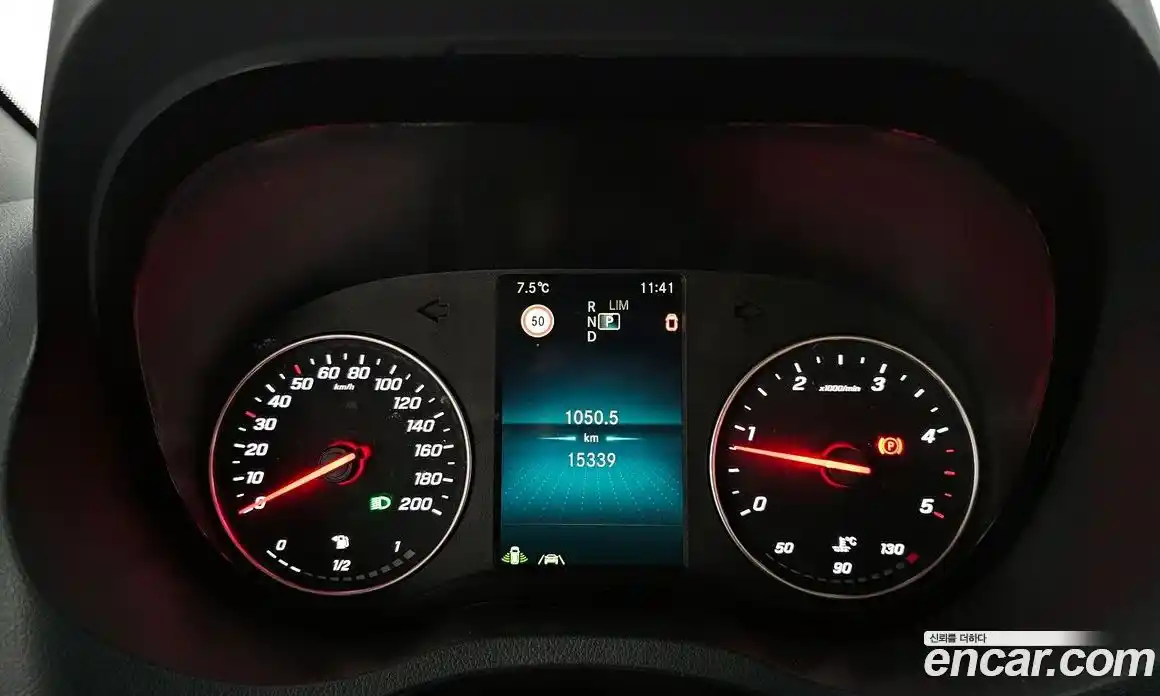 Mercedes-Benz Sprinter 2023 1.9 Автомат в Москве № 219101, фото 8