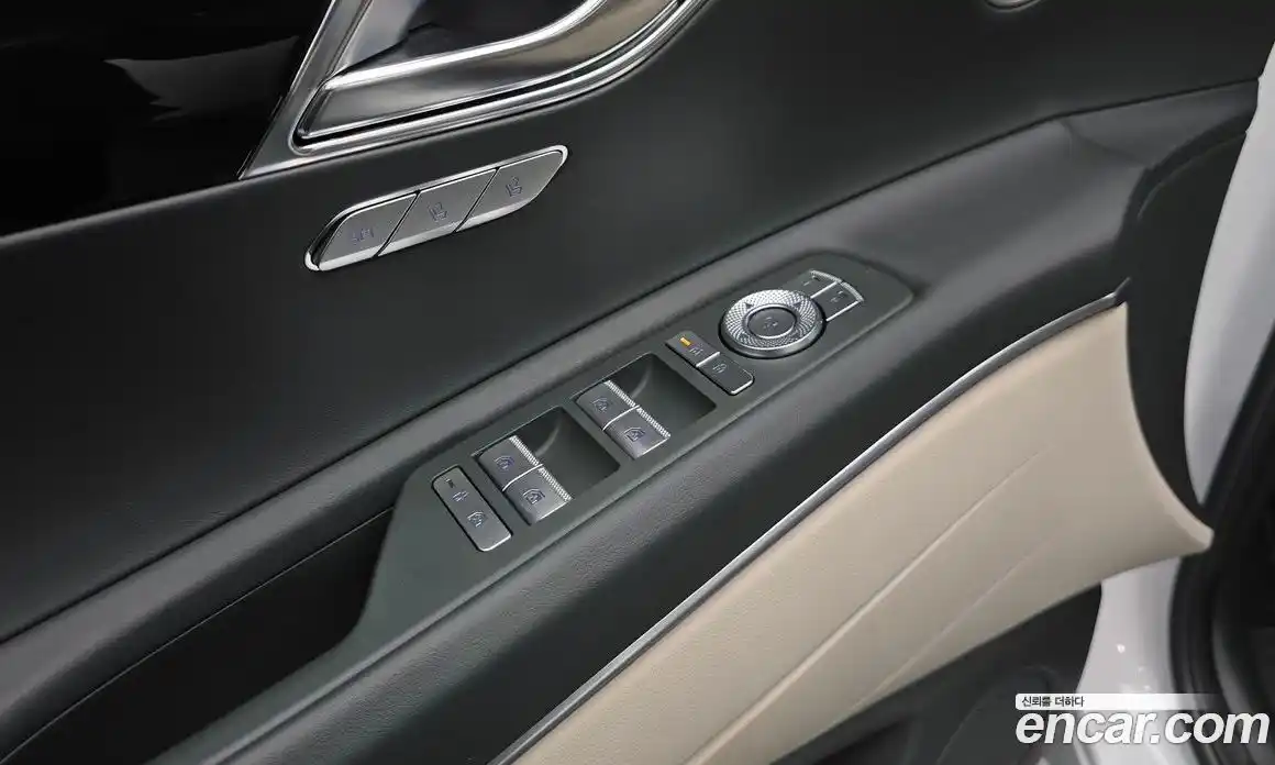 Genesis GV80 2024 2.5 Автомат в Москве № 22616, фото 17