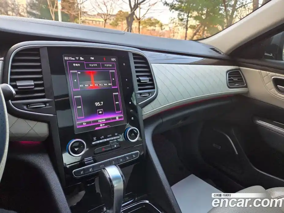 Renault SM6 2016 1.6 Автомат в Москве № 227487, фото 18