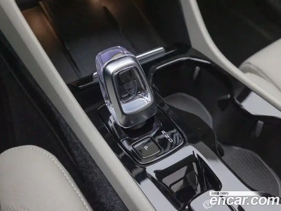 Volvo XC40 2025 2.0 Автомат в Москве № 230726, фото 12