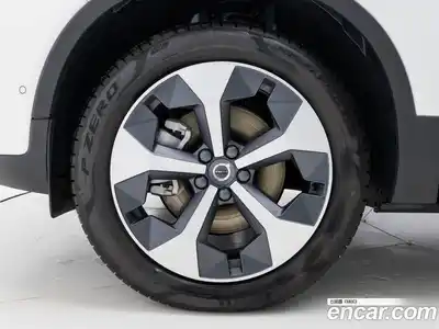 Volvo XC40 2025 2.0 Автомат в Москве № 230726, миниатюра 5