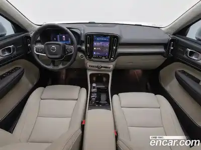 Volvo XC40 2025 2.0 Автомат в Москве № 230726, миниатюра 7