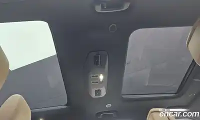 Land Rover Discovery 2024 3.0 Автомат в Москве № 231225, миниатюра 5