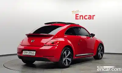 Volkswagen Beatle 2013 2.0 Автомат в Москве № 232137, миниатюра 2