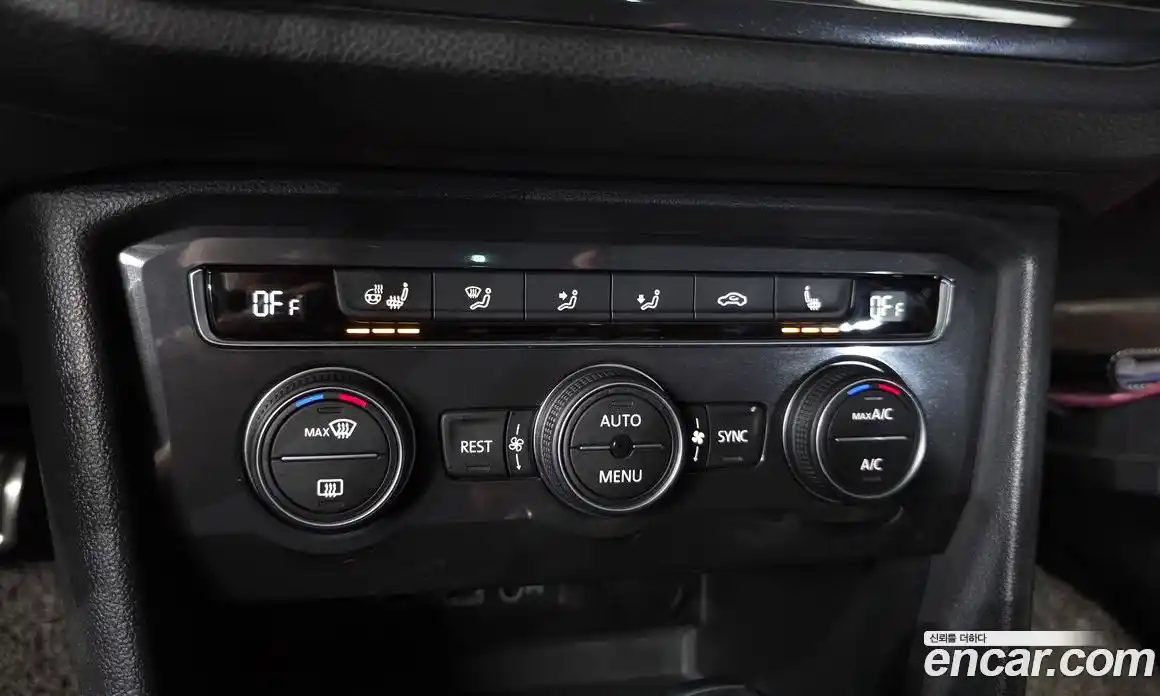 Volkswagen Tiguan 2020 2.0 Автомат в Москве № 232164, фото 16