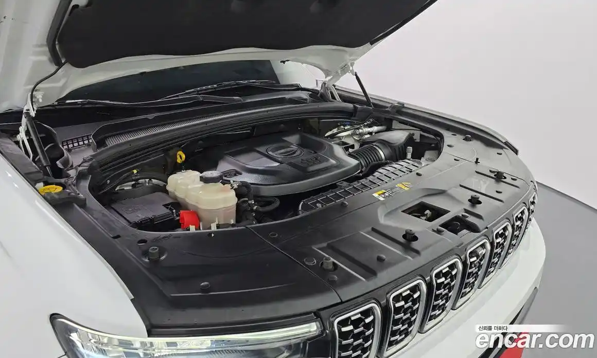 Jeep Cherokee 2021 3.6 Автомат в Москве № 232577, фото 1