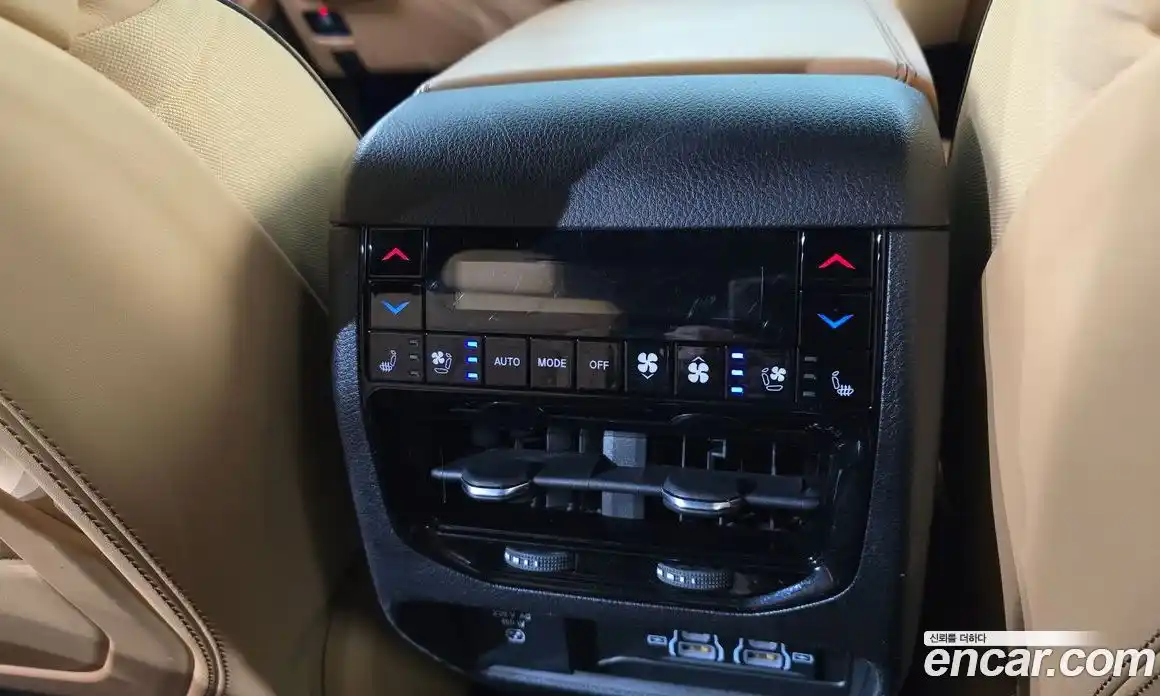 Jeep Cherokee 2021 3.6 Автомат в Москве № 232577, фото 16