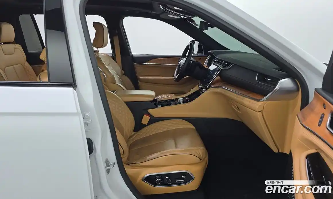 Jeep Cherokee 2021 3.6 Автомат в Москве № 232577, фото 10