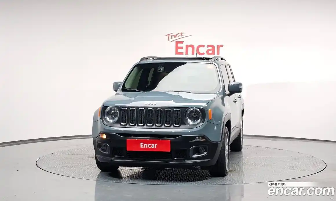 Jeep Renegade 2016 2.4 Автомат в Москве № 232637, фото 8