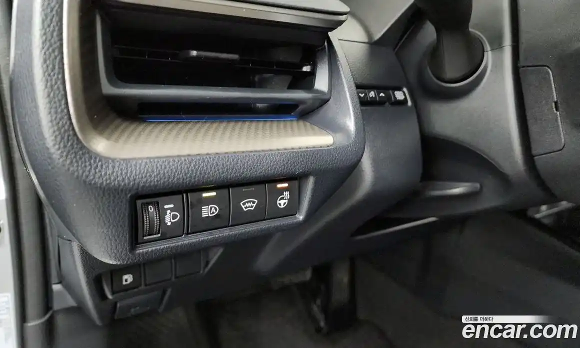 Toyota Prius 2024 2.0 Автомат в Москве № 232816, фото 1