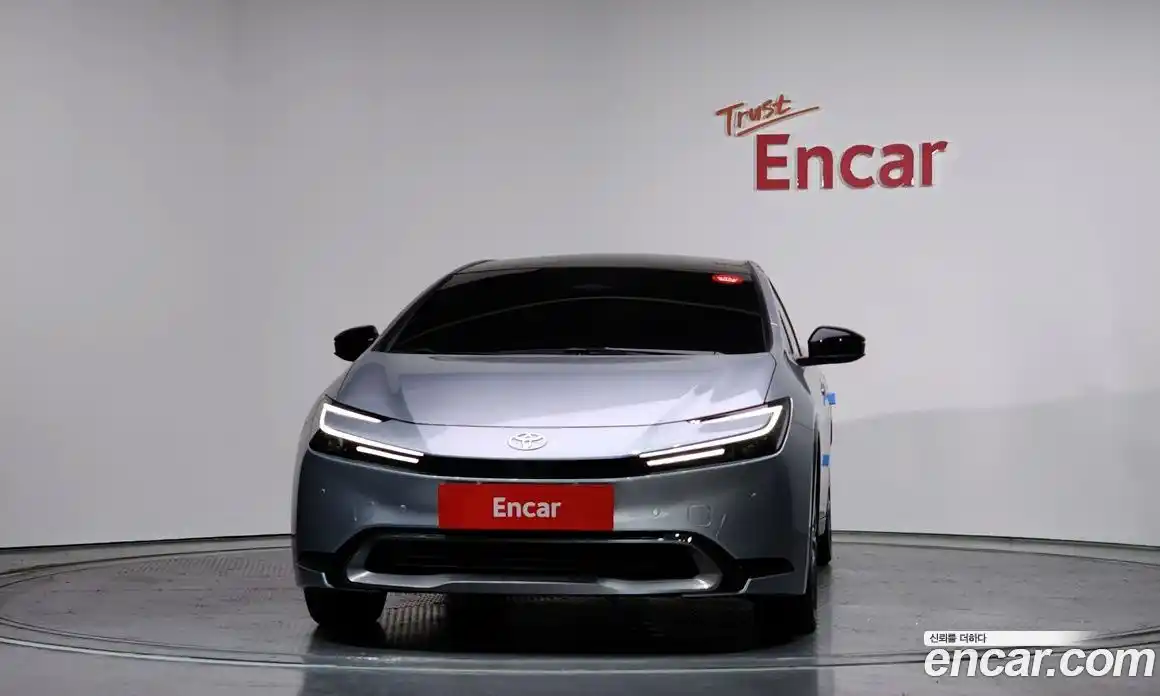 Toyota Prius 2024 2.0 Автомат в Москве № 232816, фото 4