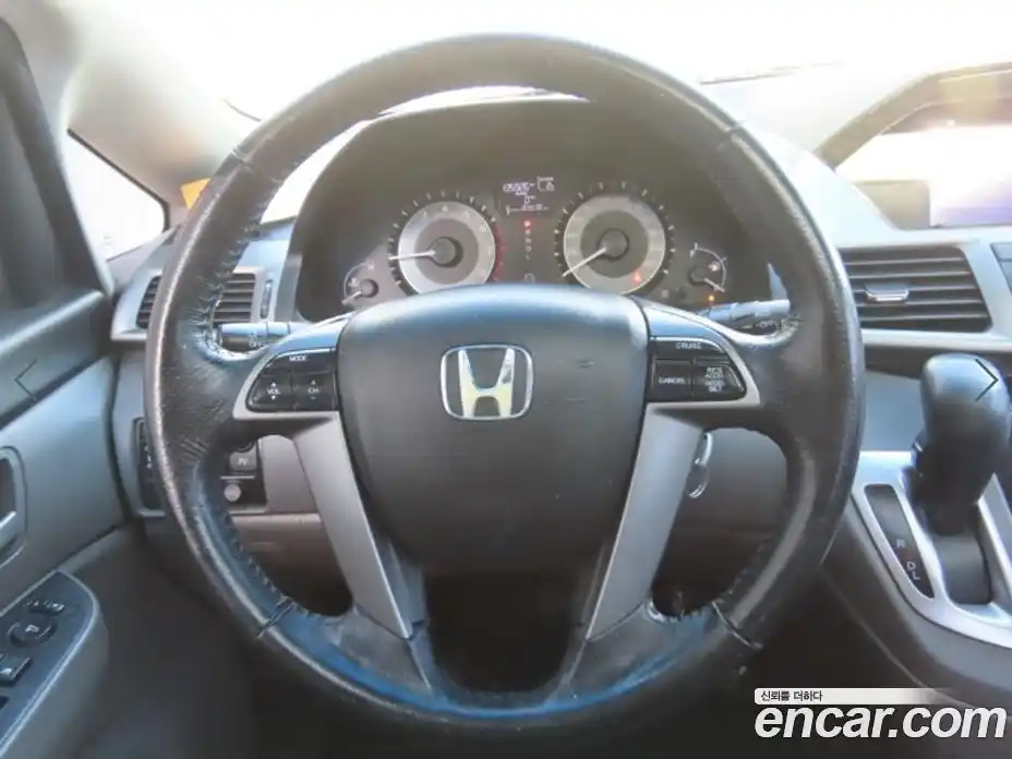 Honda Odyssey 2013 3.5 Автомат в Москве № 232987, фото 11