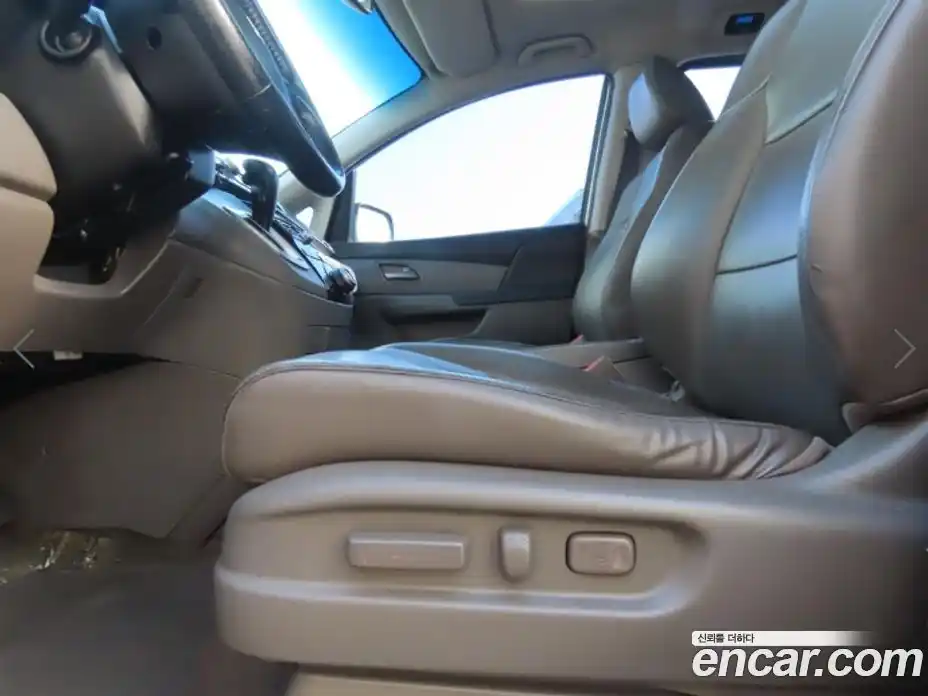 Honda Odyssey 2013 3.5 Автомат в Москве № 232987, фото 13