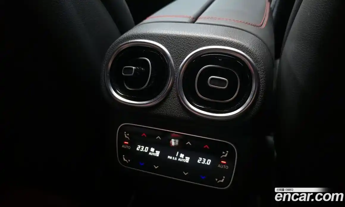 Mercedes-Benz GLC-Class 2024 2.0 Автомат в Москве № 237923, фото 19