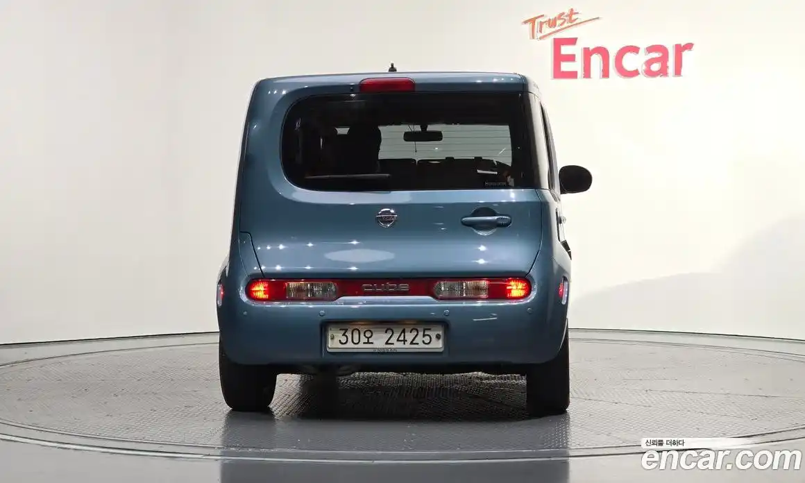 Nissan Cube 2011 1.8 Автомат в Москве № 242906, фото 11