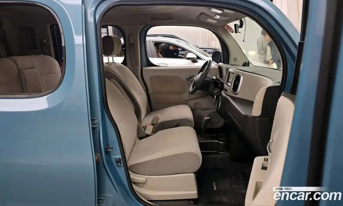 Nissan Cube 2011 1.8 Автомат в Москве № 242906, фото 3