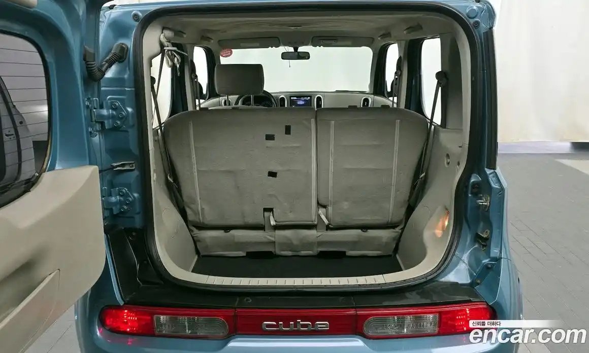 Nissan Cube 2011 1.8 Автомат в Москве № 242906, фото 6