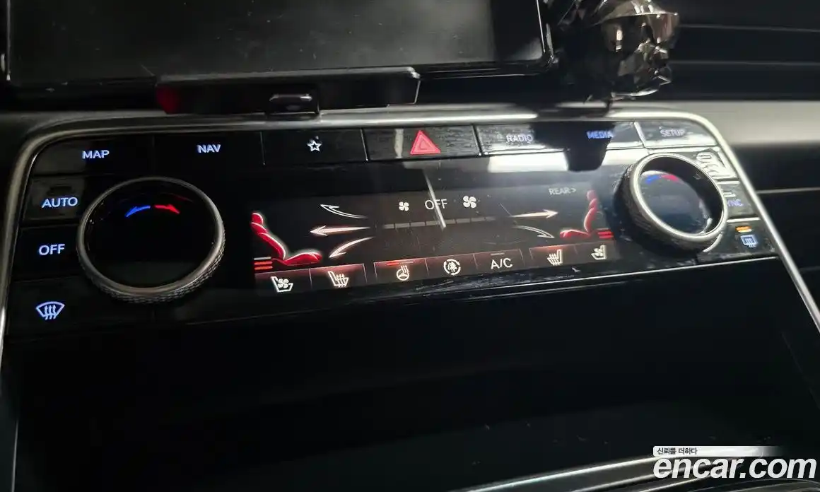 Genesis GV80 2023 3.0 Автомат в Москве № 24552, фото 15