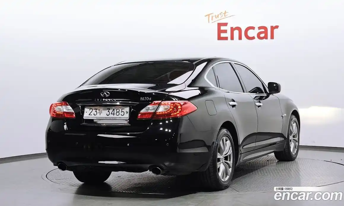 Infiniti M 2013 3.0 Автомат в Москве № 256169, фото 2