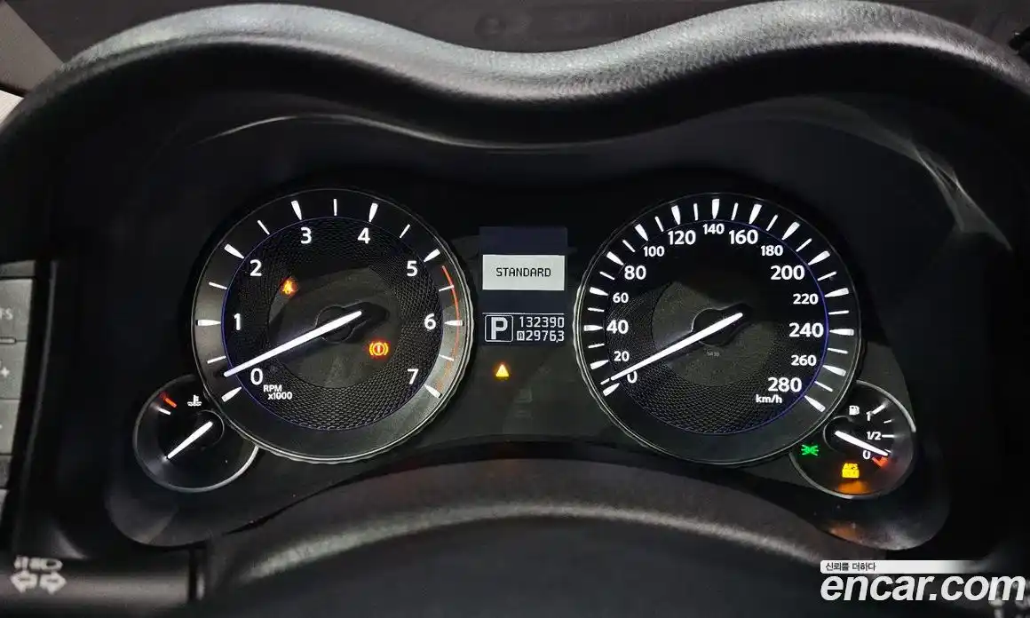 Infiniti M 2013 3.0 Автомат в Москве № 256169, фото 8