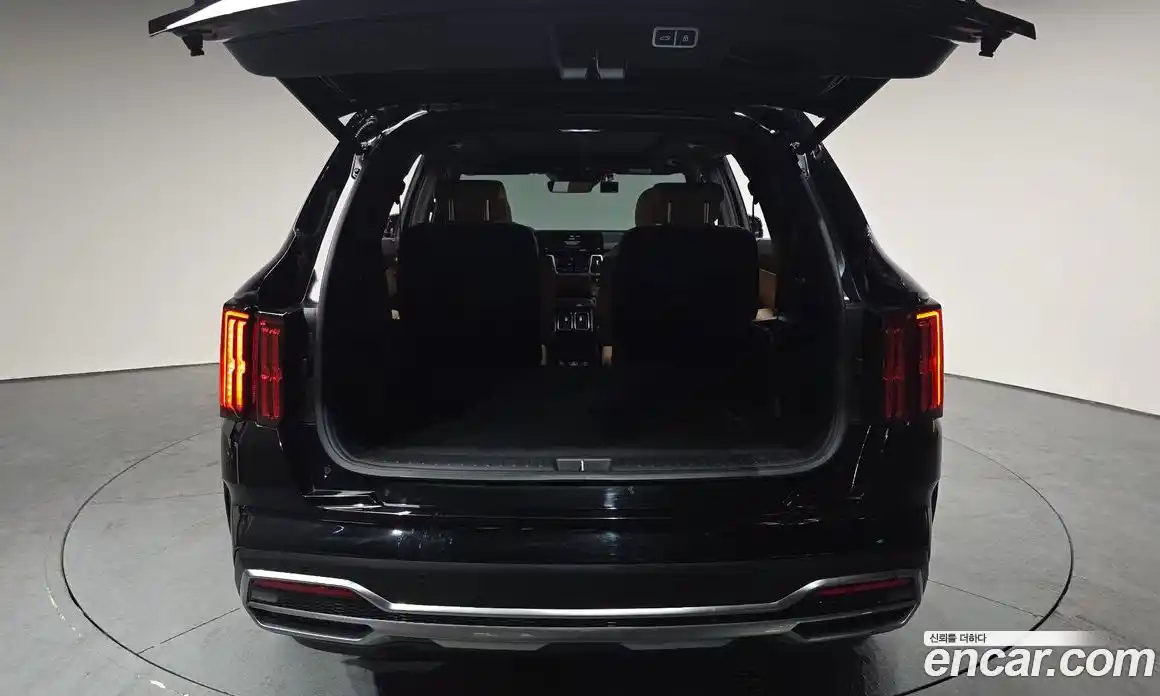 Kia Sorento 2021 1.6 Автомат в Москве № 257860, фото 1