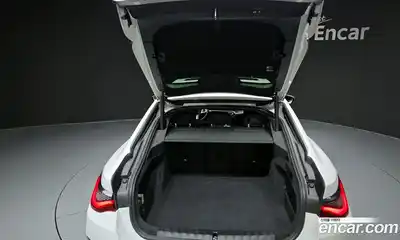 BMW i4 2023 0.2 Автомат в Москве № 260148, миниатюра 5