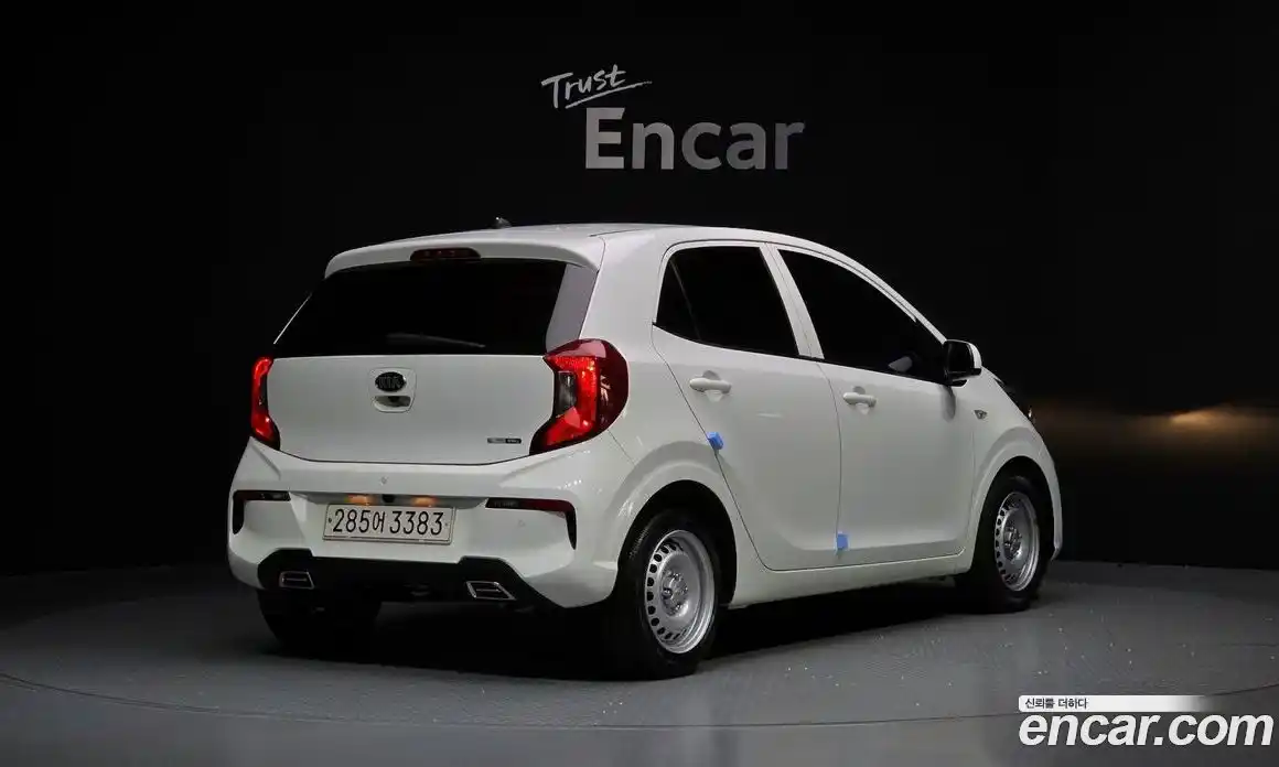 Kia Morning 2021 1.0 Автомат в Москве № 268473, фото 13