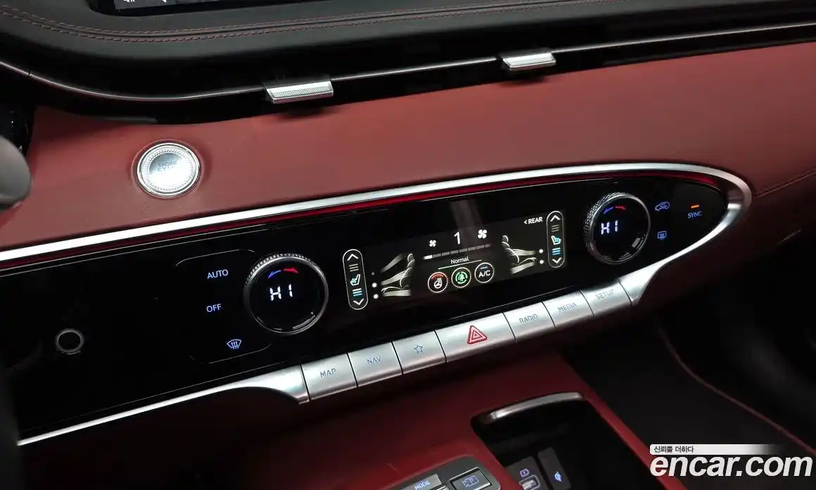 Genesis GV70 2021 2.5 Автомат в Москве № 27087, фото 18