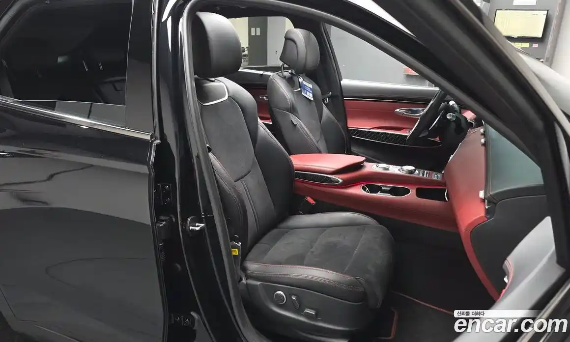 Genesis GV70 2021 2.5 Автомат в Москве № 27087, фото 19