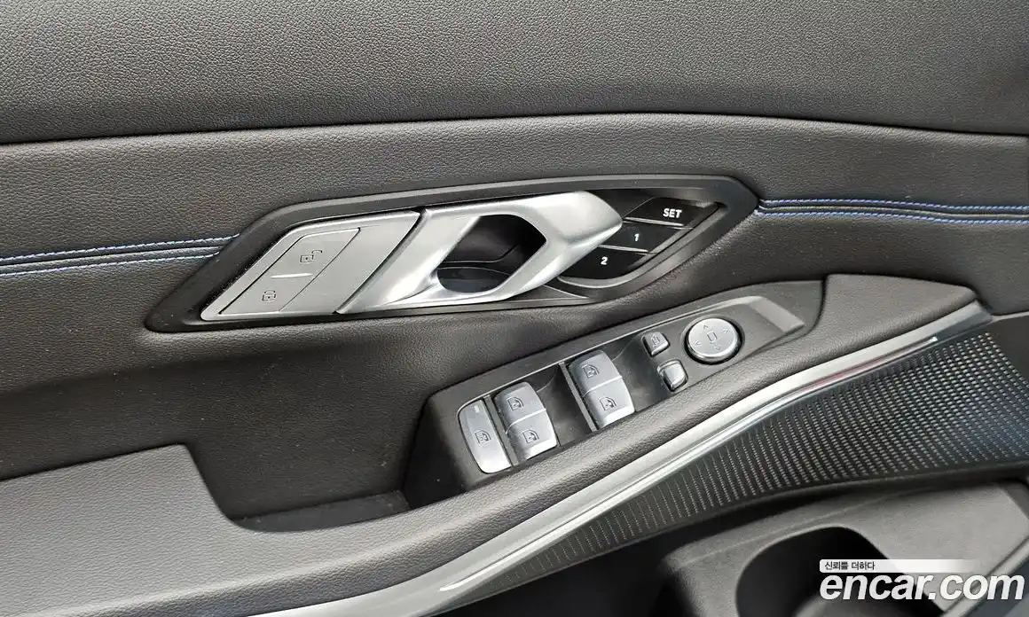 BMW 3-Series 2022 2.0 Автомат в Москве № 281171, фото 10