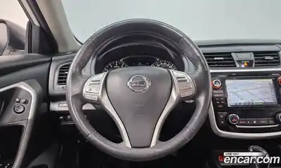 Nissan Altima 2018 2.5 Автомат в Москве № 284888, миниатюра 10