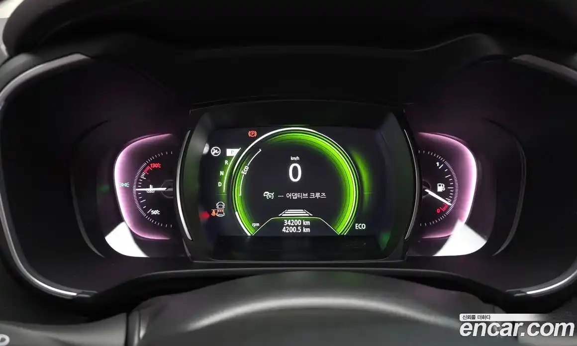 Renault QM6 2024 2.0 Автомат в Москве № 298742, фото 18