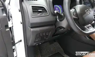 Renault QM6 2024 2.0 Автомат в Москве № 298742, миниатюра 6