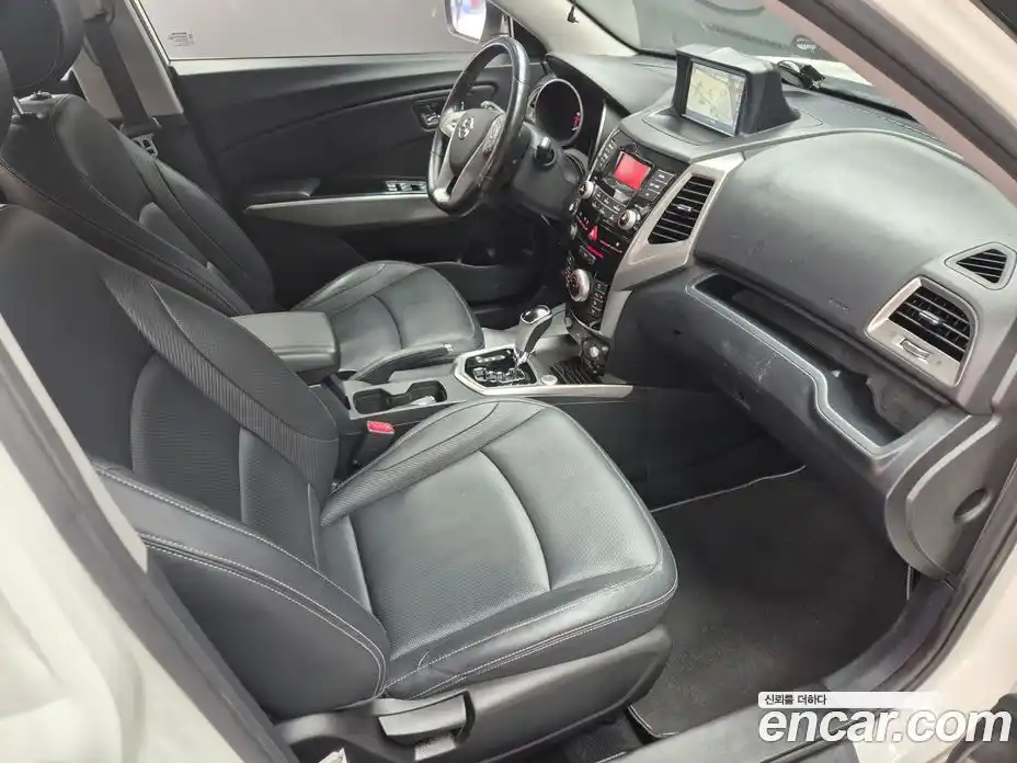 SsangYong TIBOLI 2016 1.6 Автомат в Москве № 29956, фото 9