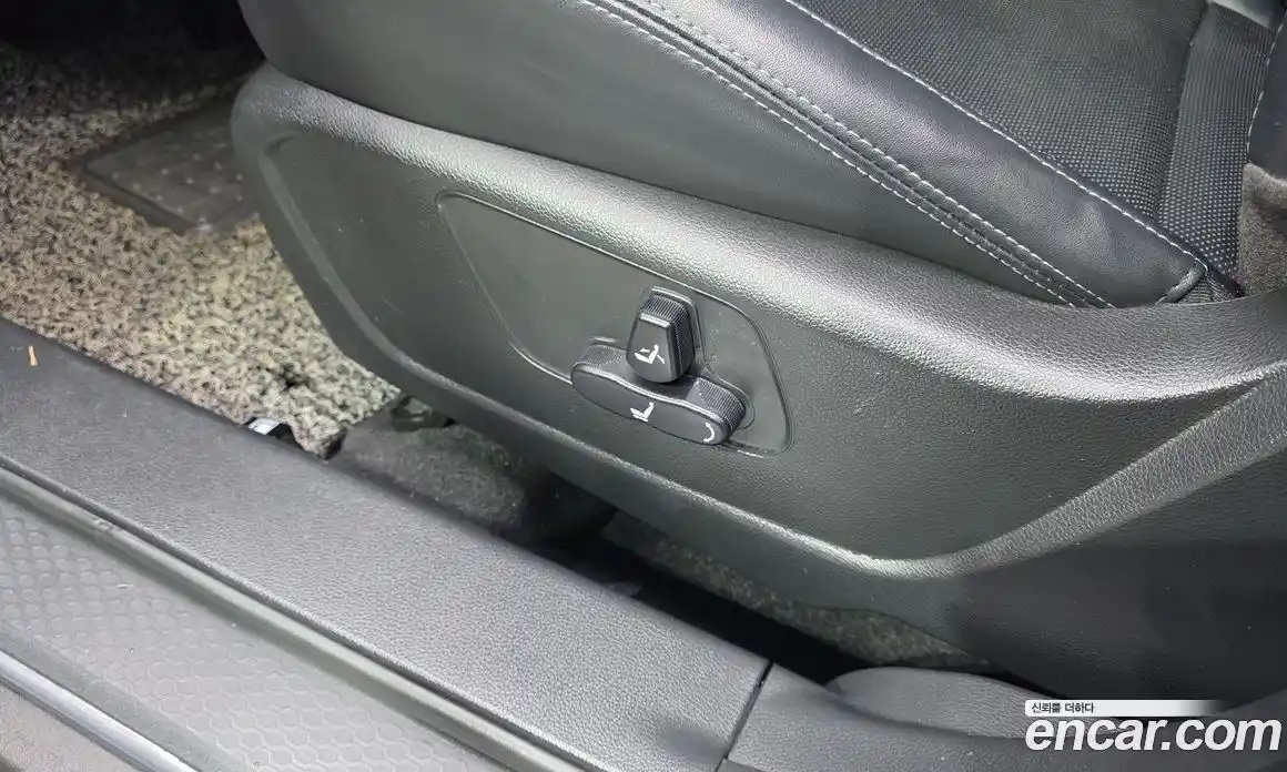 SsangYong TIBOLI 2018 1.6 Автомат в Москве № 30192, фото 17