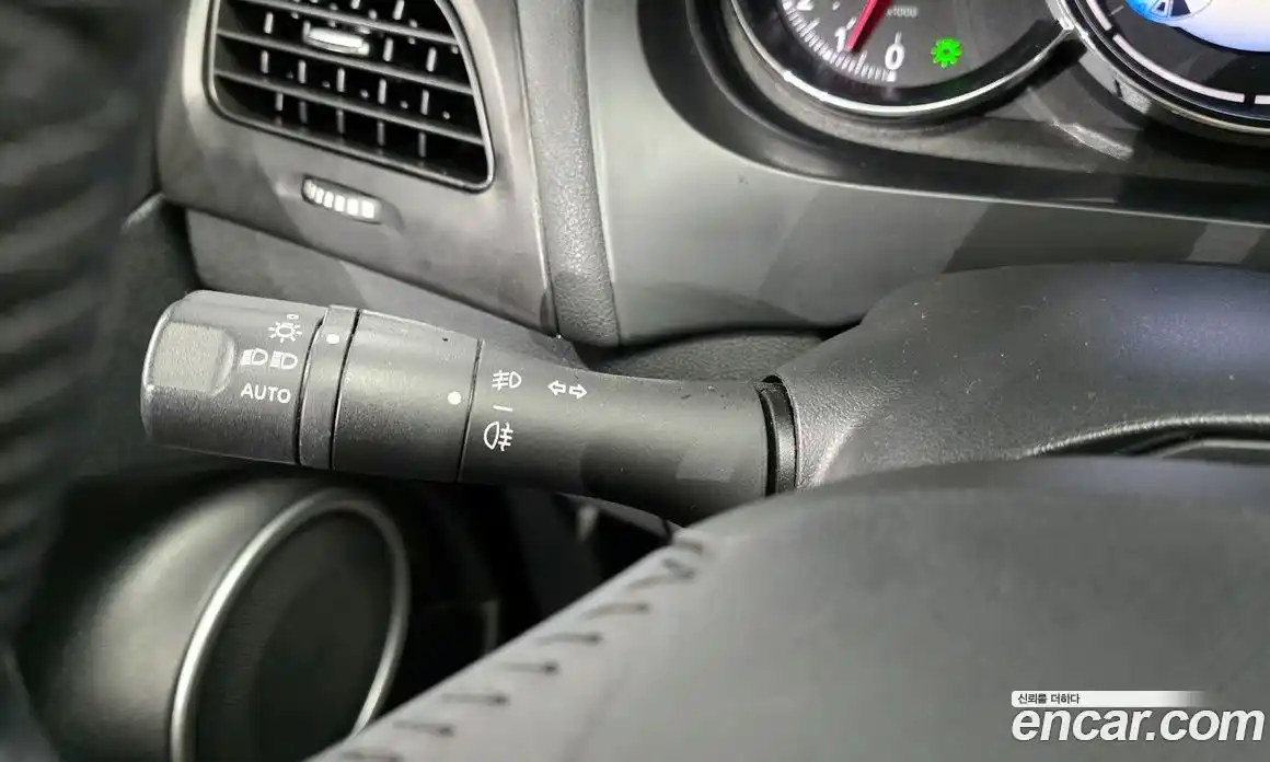 Renault SM3 2015 1.6 Автомат в Москве № 316262, фото 11