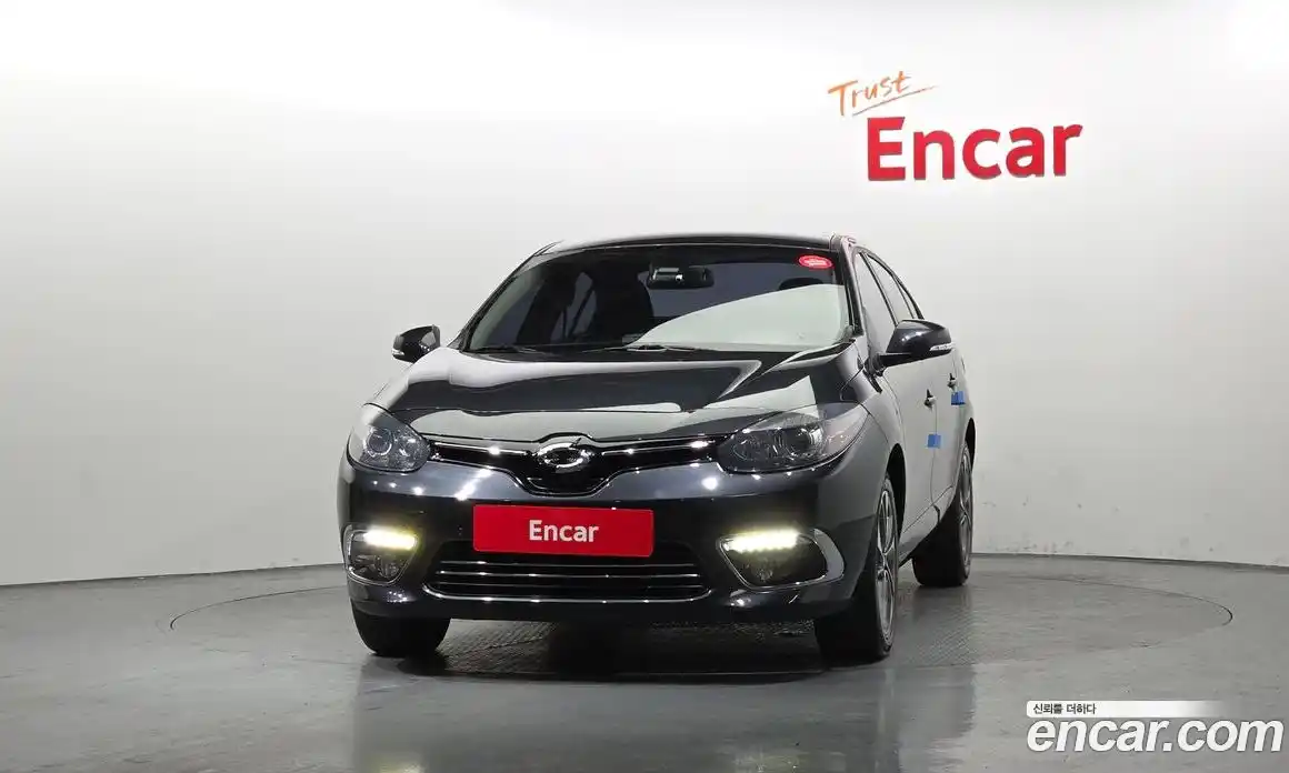 Renault SM3 2015 1.6 Автомат в Москве № 316262, фото 12