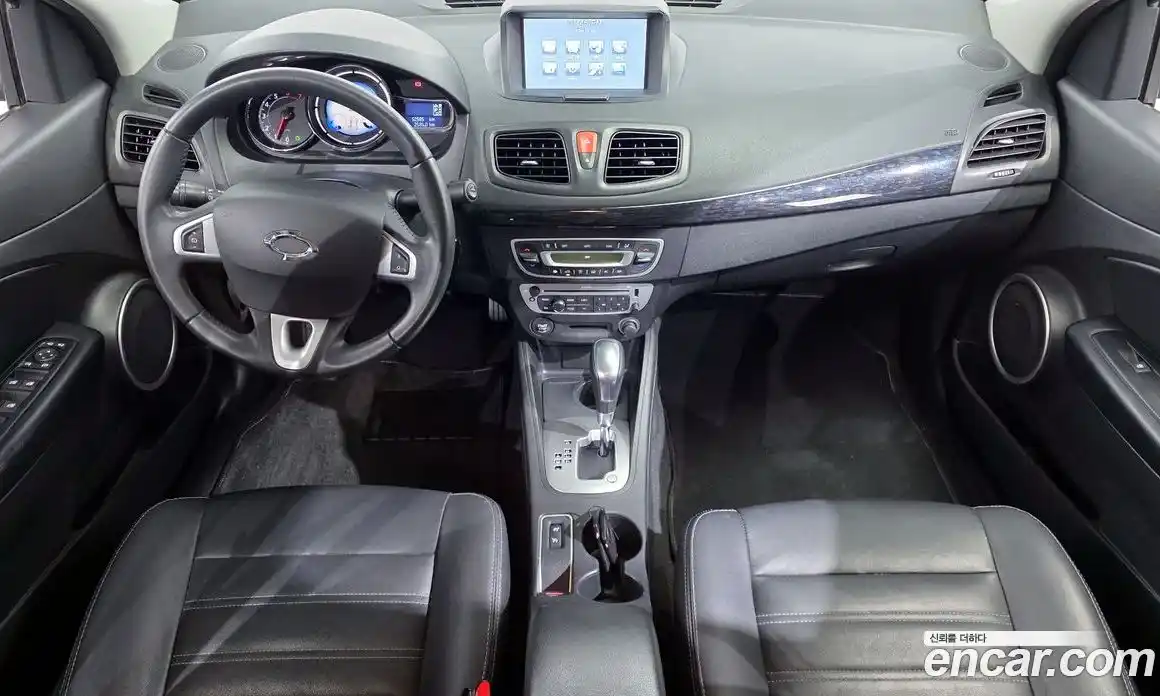 Renault SM3 2015 1.6 Автомат в Москве № 316262, фото 10