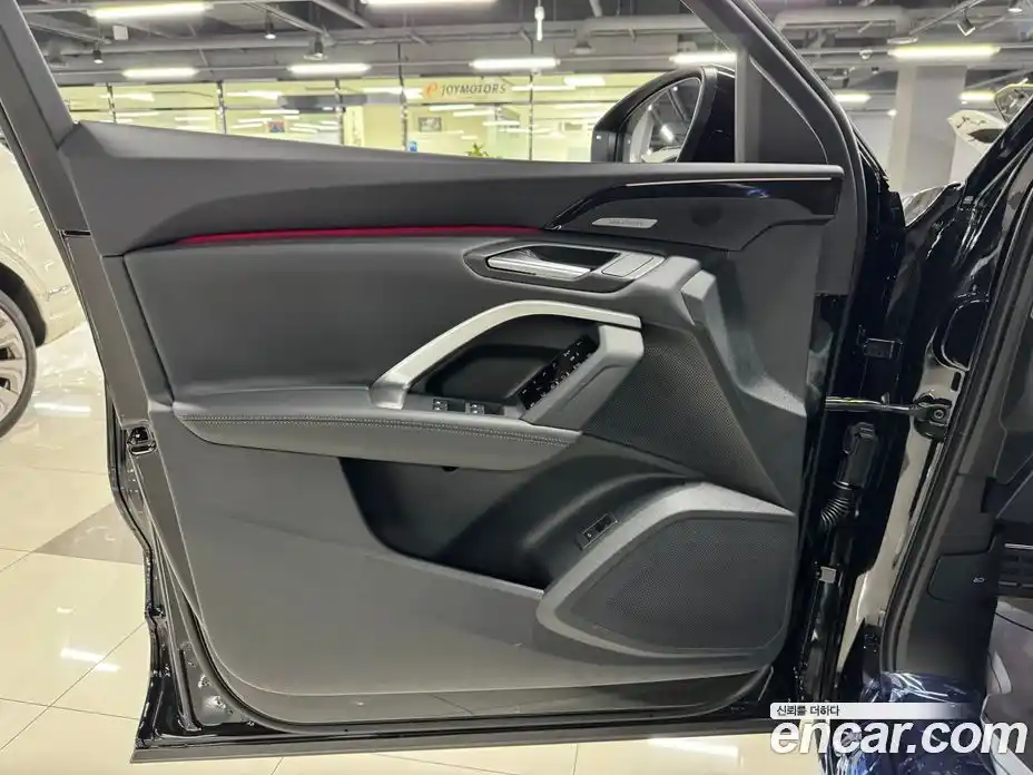 Audi Q5 2025 2.0 Автомат в Москве № 325835, фото 6