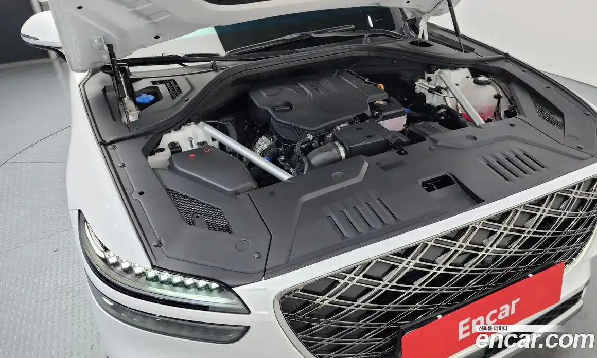 Genesis GV70 2025 2.5 Автомат в Москве № 339299, фото 10