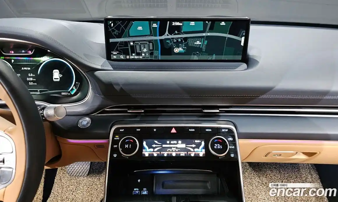 Genesis GV80 2022 3.0 Автомат в Москве № 339724, фото 13