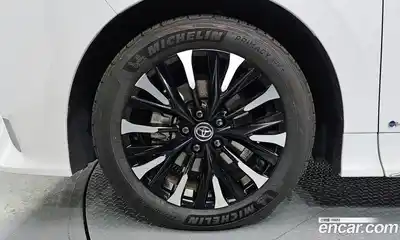 Toyota Alphard 2024 2.5 Автомат в Москве № 383895, миниатюра 5