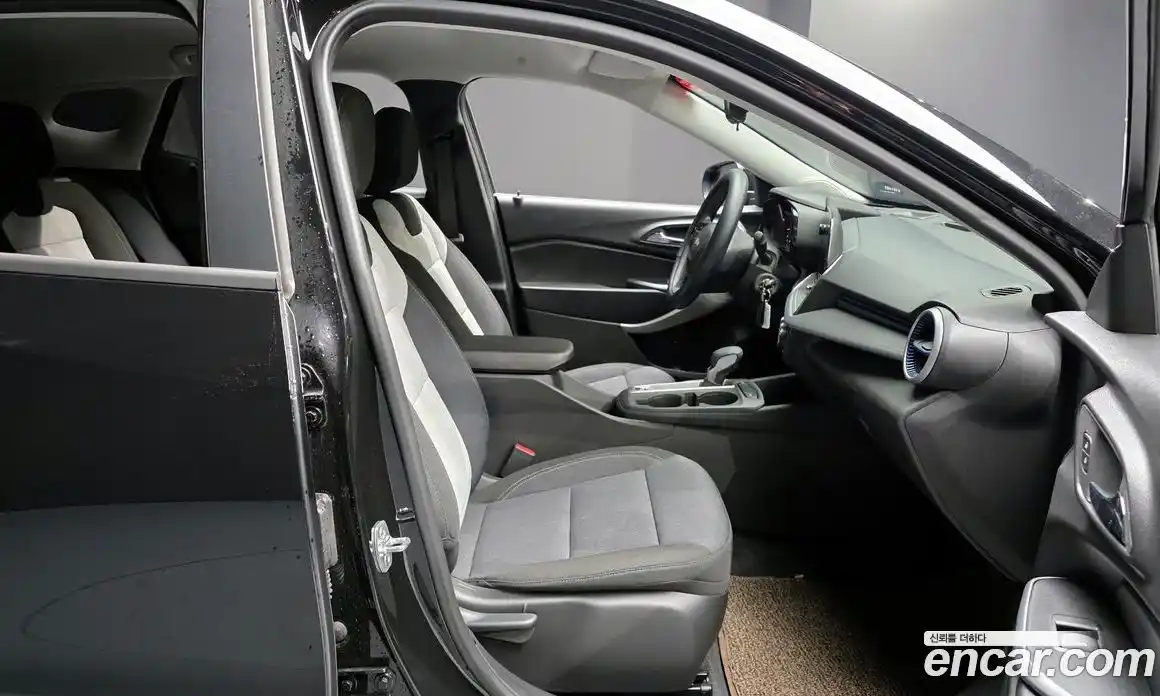 Chevrolet Trax 2025 1.2 Автомат в Москве № 39098, фото 7