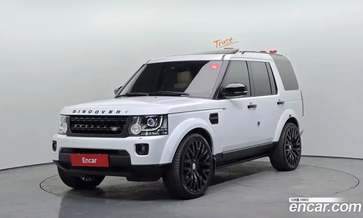 Land Rover Discovery 2016 3.0 Автомат в Москве № 392445, фото 1